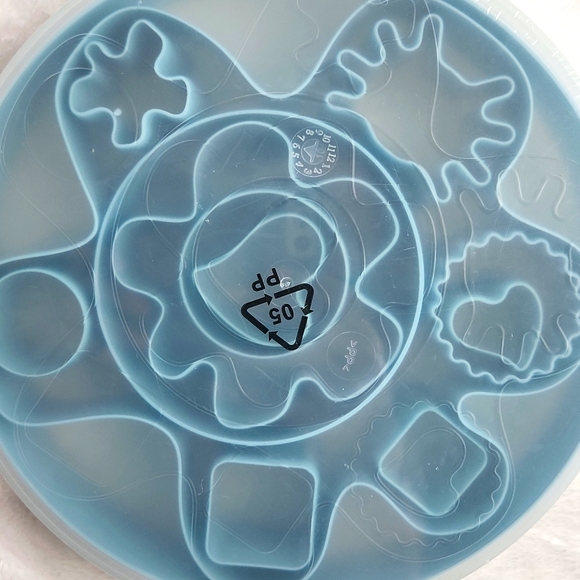 Ikea Cookie Cutter / Fondant Baking Set - Picture 2 of 3